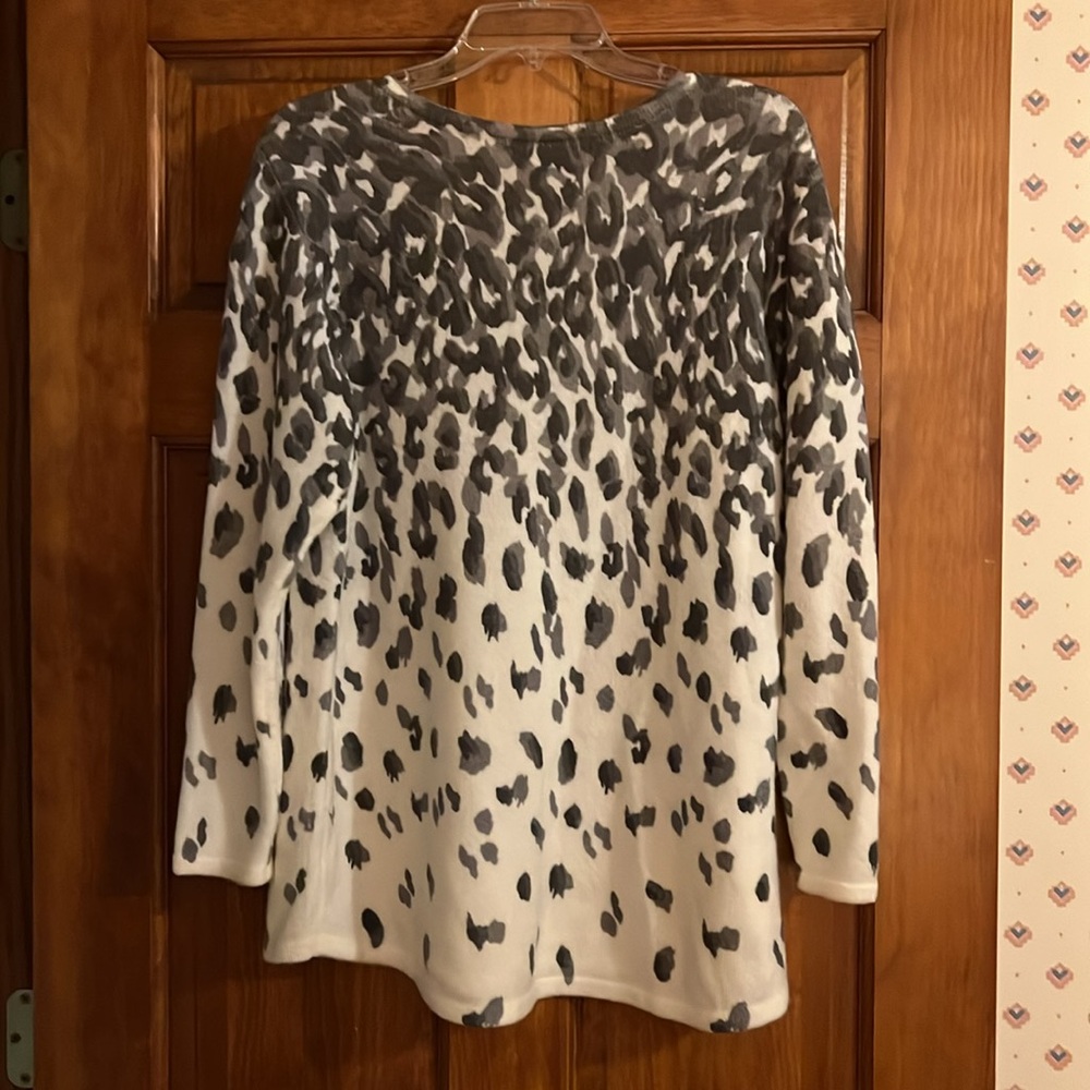 Croft &Barrow Sweater Size L - Picture 2 of 4